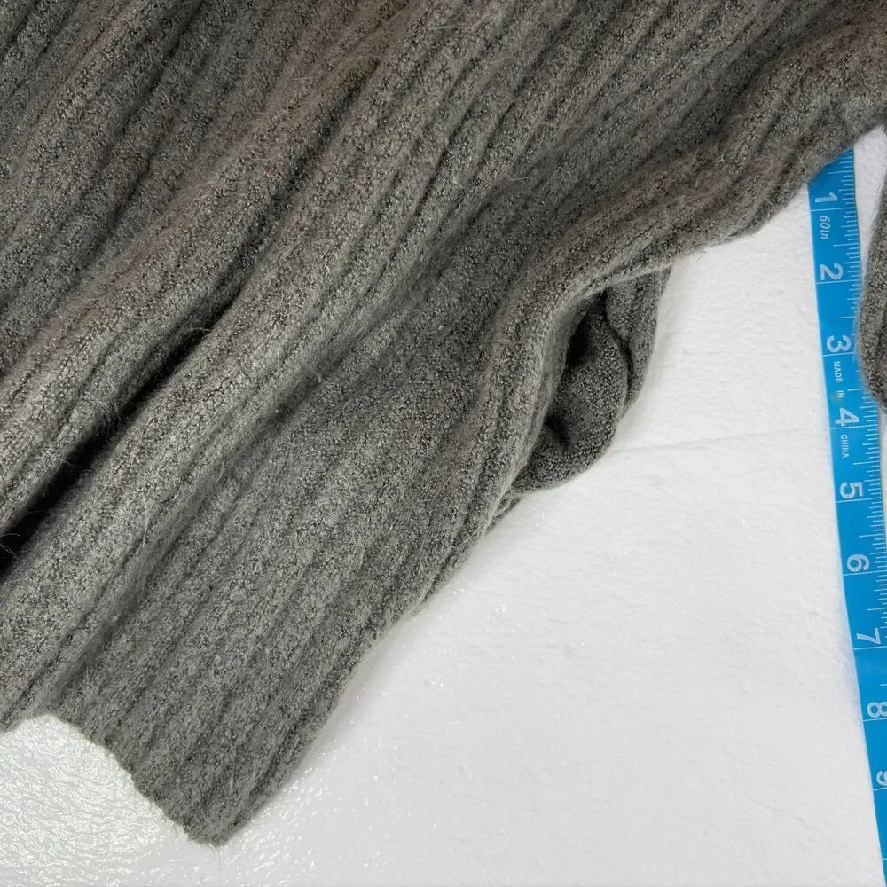Mistic Prysm by Listicle Gray Sweater Ribbed Pullover S/M